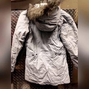 Woman's Columbia Jacket Size Small